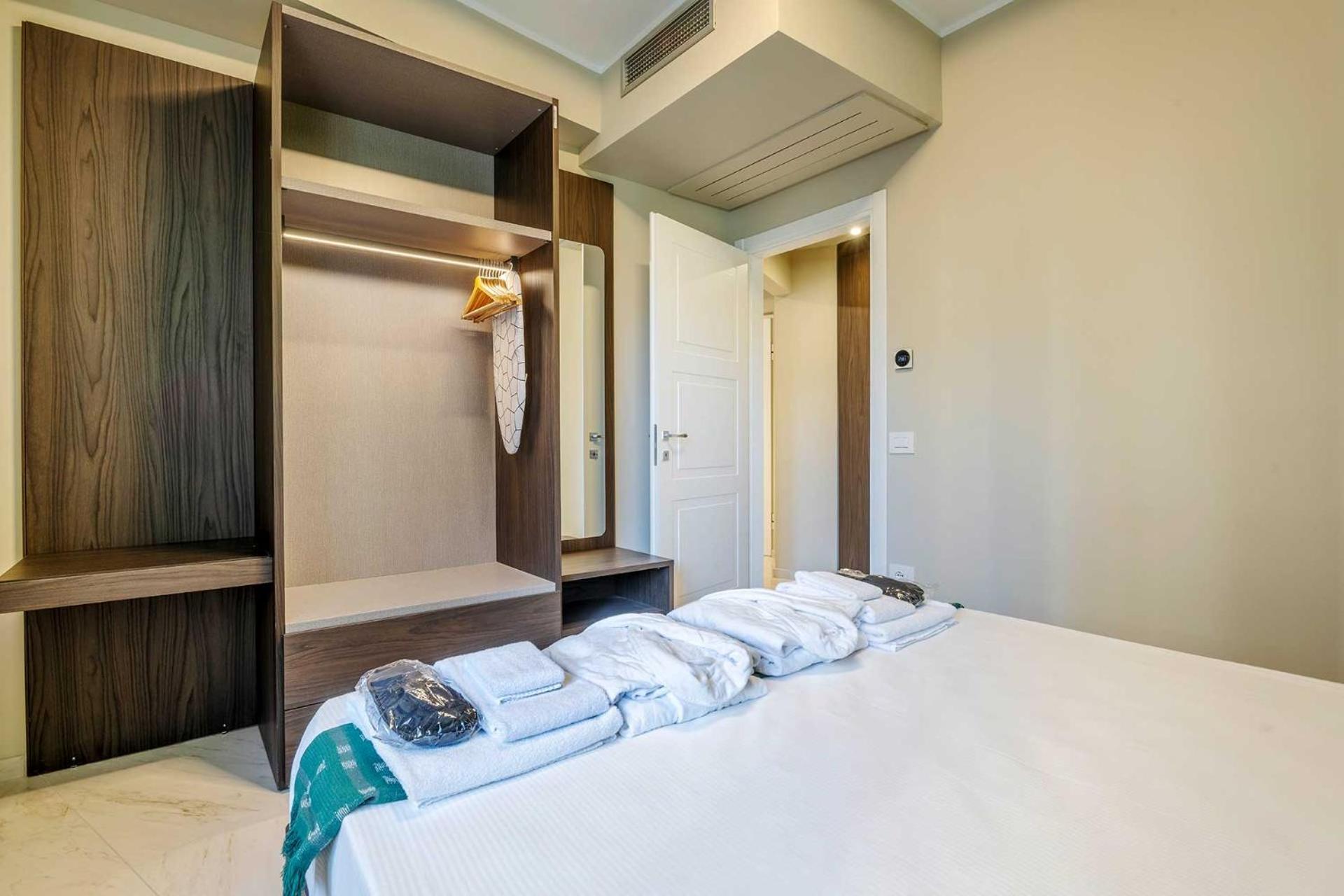 Velasca Tower Apartments Милано Екстериор снимка