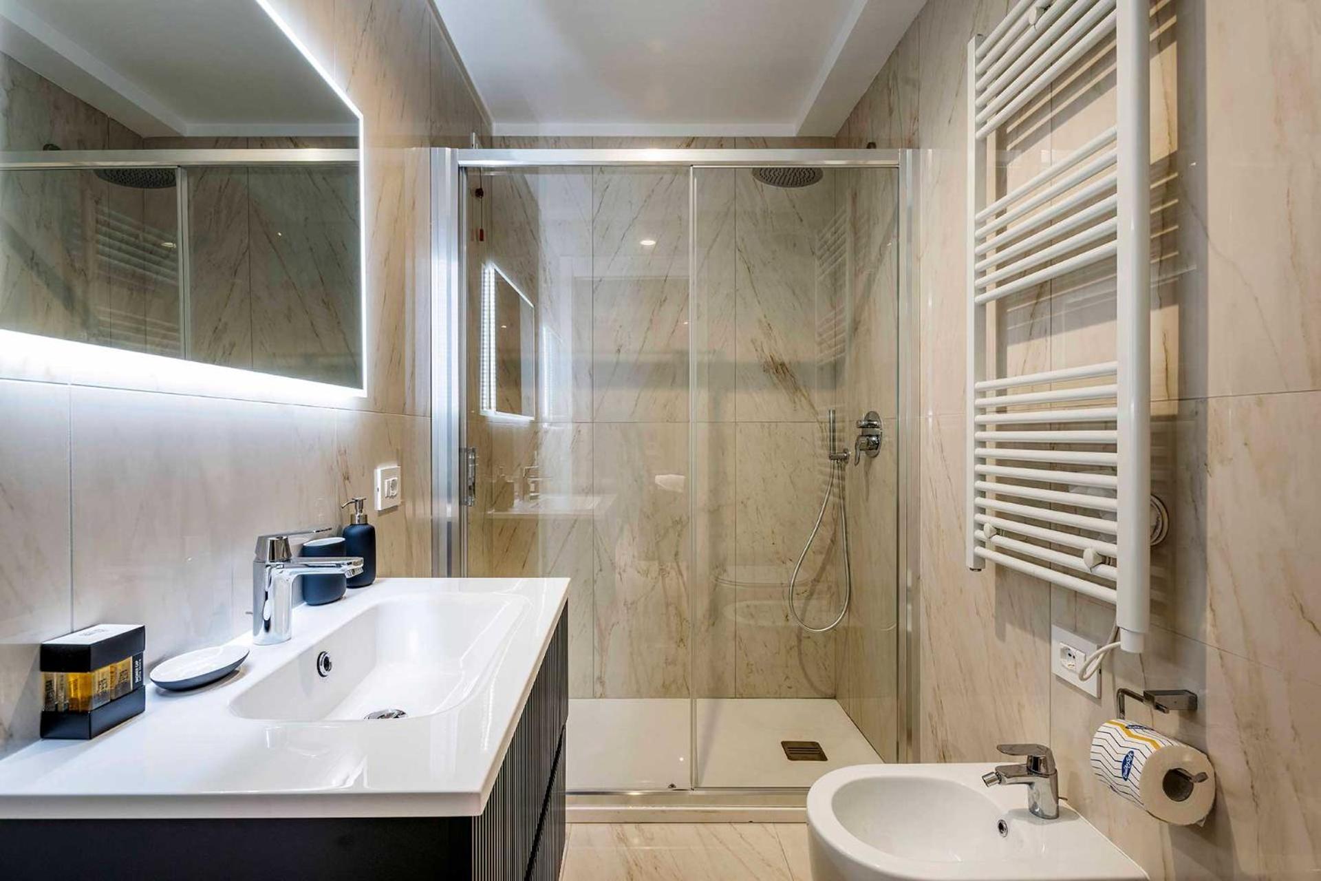 Velasca Tower Apartments Милано Екстериор снимка